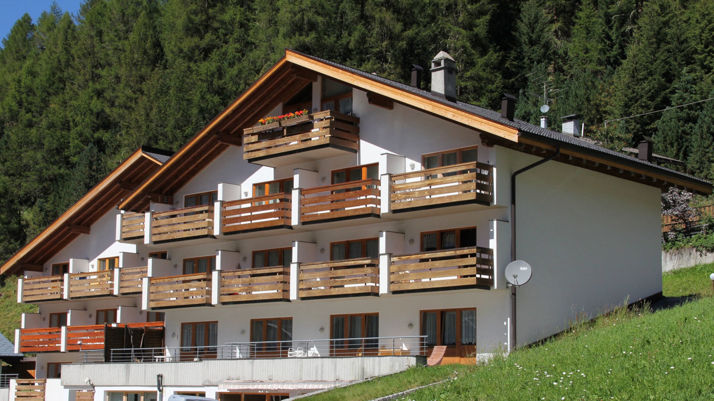 Alpina Mountain Apartments